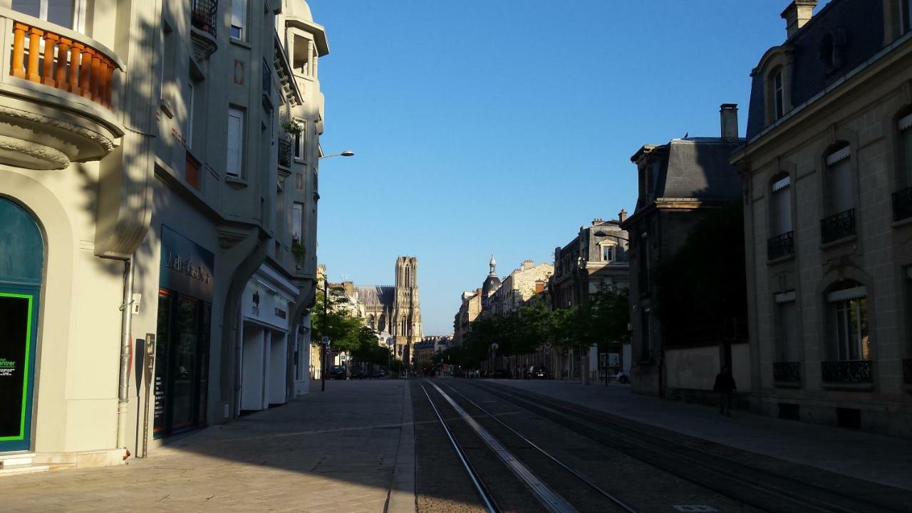 The Absolute Center Of Reims Ξενοδοχείο Εξωτερικό φωτογραφία